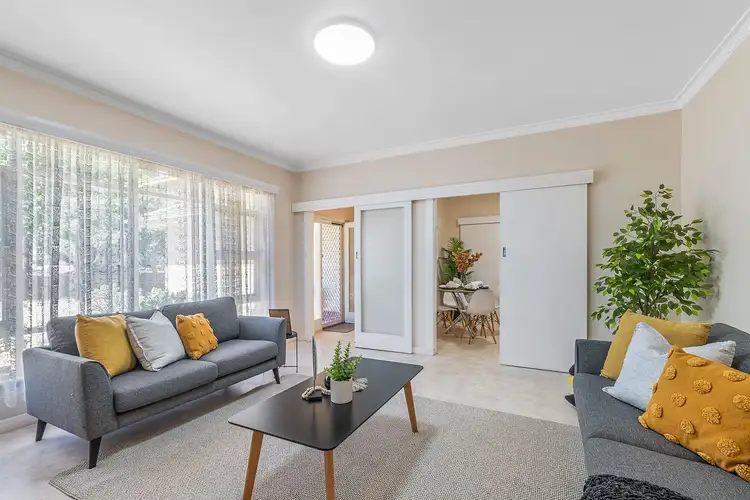35 Duncan Avenue, Park Holme SA 5043