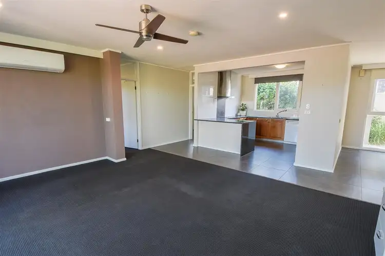 Second view of Homely house listing, 2/32 Dollar Avenue, Horsham VIC 3400