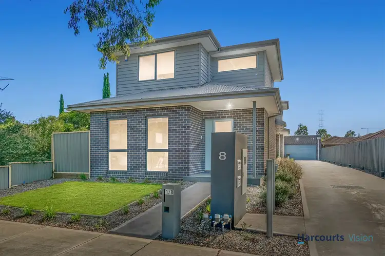 1/8 Warwick Place, Tullamarine VIC 3043
