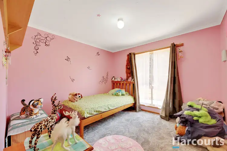 Sixth view of Homely house listing, 1 Karrala Court, Drouin VIC 3818