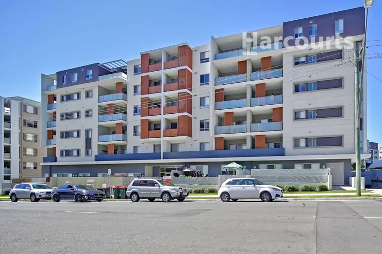 304/32 Chamberlain Street, Campbelltown NSW 2560