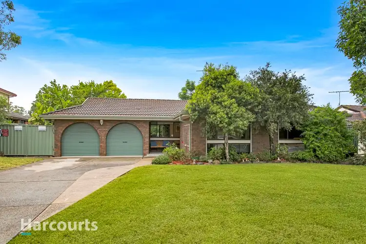 13 Morningbird Close, St Clair NSW 2759