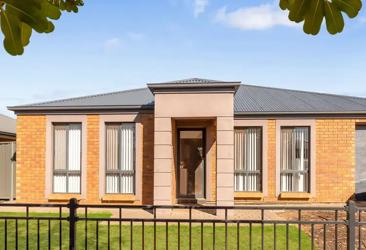 170 President Avenue, Andrews Farm SA 5114