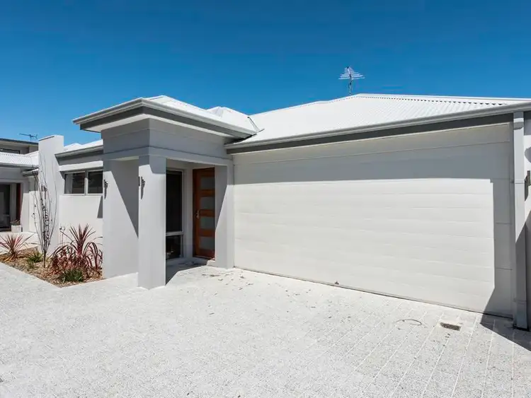 2/15 Bushy Road, Spearwood WA 6163