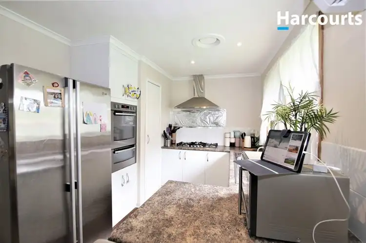 Fifth view of Homely house listing, 28 Garryowen Crescent, Narre Warren VIC 3805