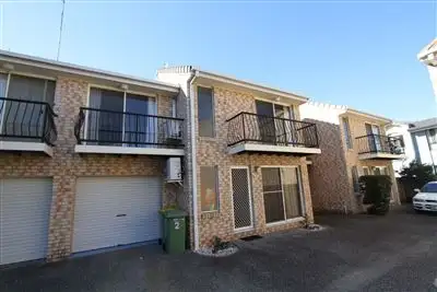 Second view of Homely townhouse listing, 2/19 Blake Street, Southport QLD
