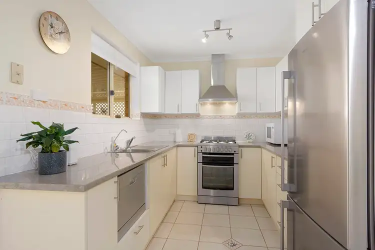 Second view of Homely house listing, 6 Ballina Court, Huntfield Heights SA 5163