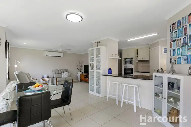 12 Woodland Close, Torquay QLD 4655