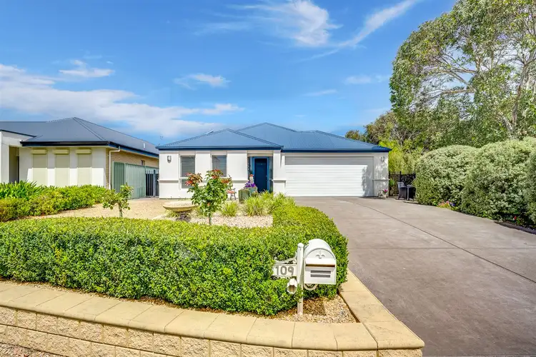 109 Matthew Flinders Drive, Encounter Bay SA 5211