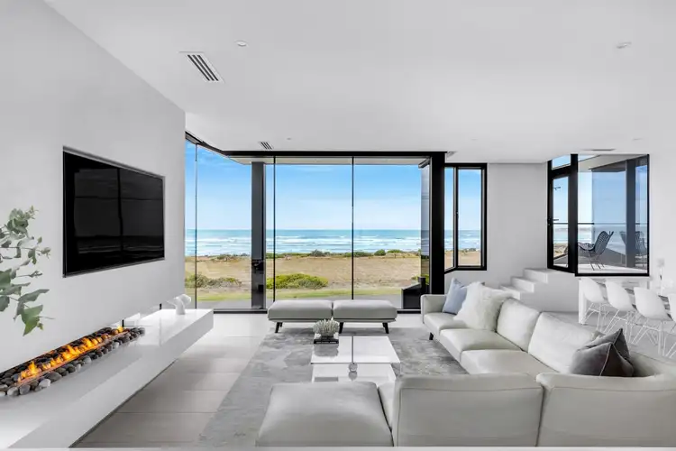 78 Esplanade, Middleton SA 5213