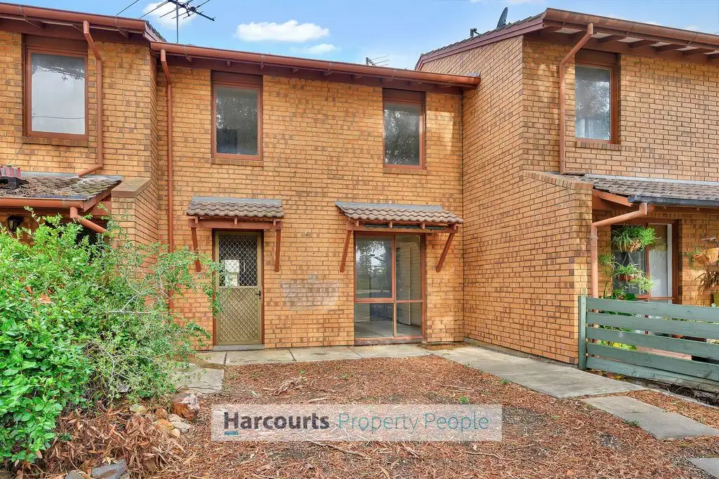 Main view of Homely townhouse listing, 17 Ormiston Court, Taperoo SA 5017