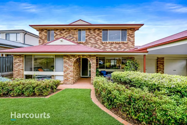 27 Bowerbird Cres, St Clair NSW 2759