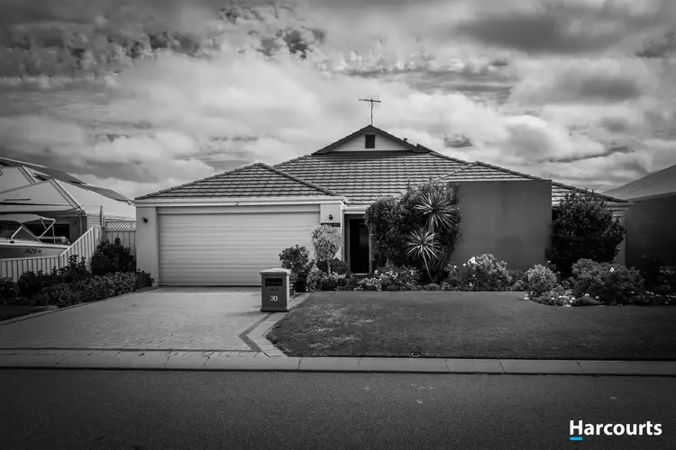 30 Jubata Gardens, Dudley Park WA 6210