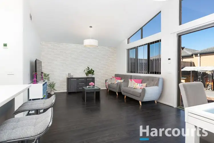 47 Harper Crescent, Cranbourne West VIC 3977