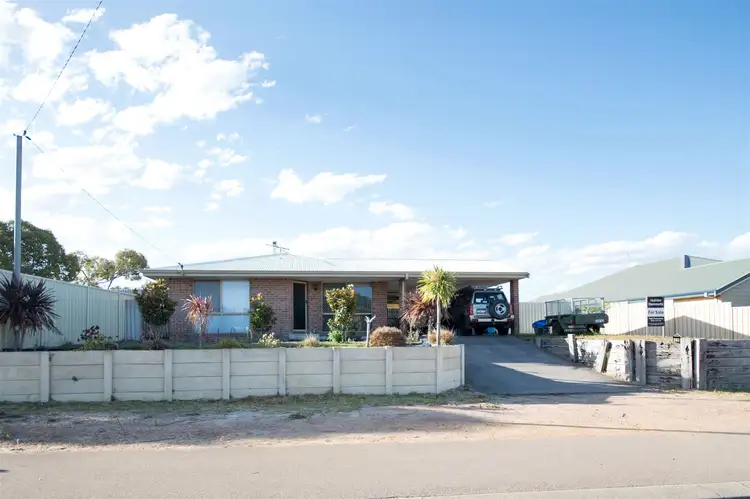 11 Walmsley ST, Castletown WA 6450