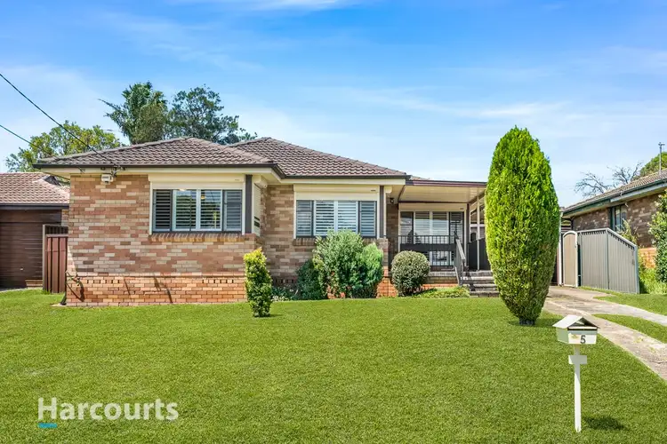 5 Pangari Crescent, Dharruk NSW 2770