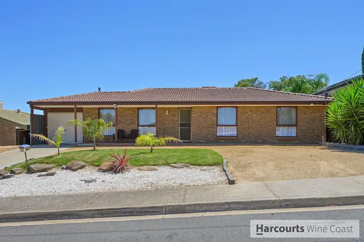 Main view of Homely house listing, 27 Candover Crescent, Huntfield Heights SA 5163