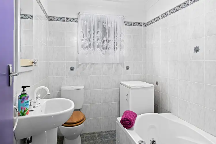 Sixth view of Homely house listing, 72 Taylor Avenue, New Berrima NSW 2577