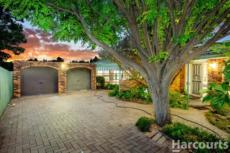 13 Kinchela Crescent, Latham ACT 2615