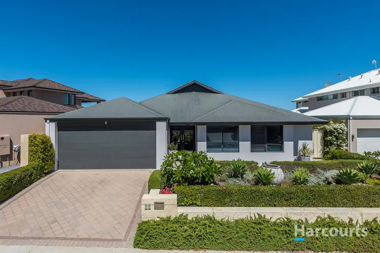 Second view of Homely house listing, 11 Dotterel Green, Jindalee WA 6036