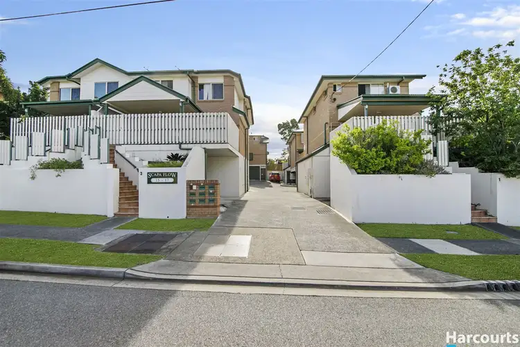 1/15 Vera Street, Greenslopes QLD 4120