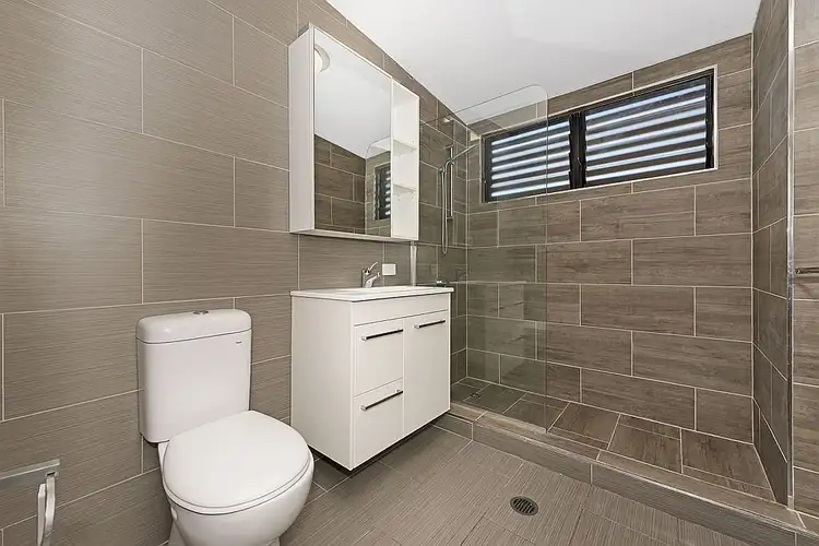 Seventh view of Homely apartment listing, 2/90 Davidson Street, South Townsville QLD 4810