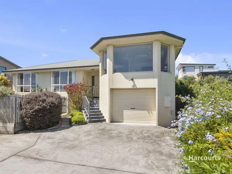 Main view of Homely unit listing, 2/4 Bignell Street, Bellerive TAS 7018