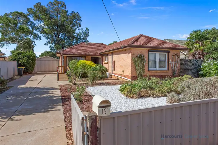 16 Beaumont Road, Smithfield Plains SA 5114