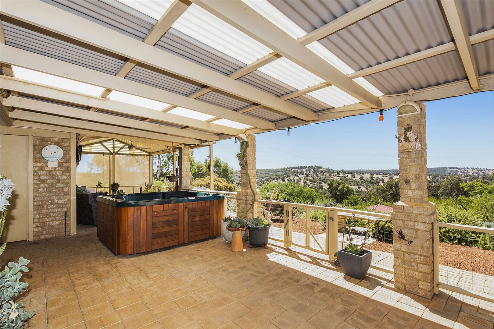 14 Forrest Hills Parade, Bindoon WA 6502