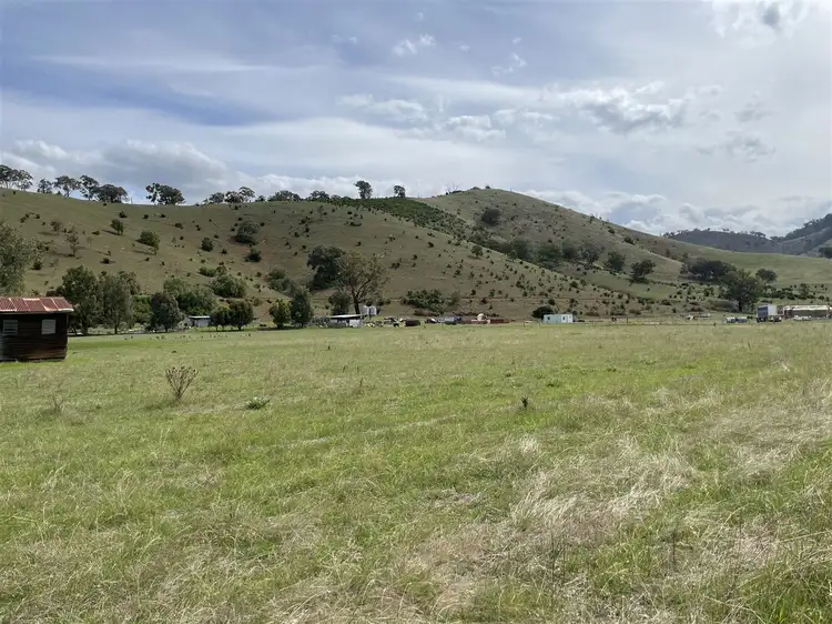 6965 Great Alpine Road, Swifts Creek VIC 3896