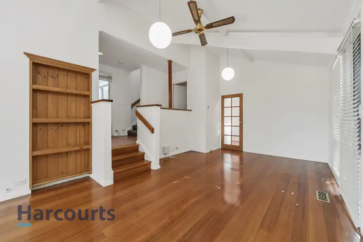 Second view of Homely house listing, 2 Hartley Court, Frankston VIC 3199