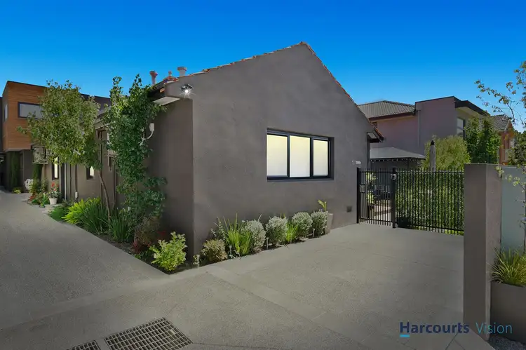 1/13 Schofield Street, Essendon VIC 3040