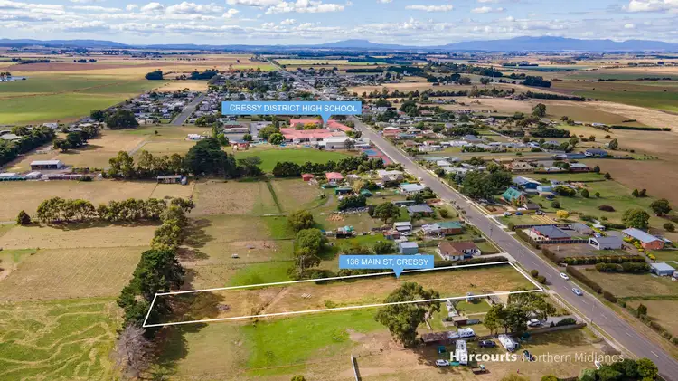 136 Main Street, Cressy TAS 7302