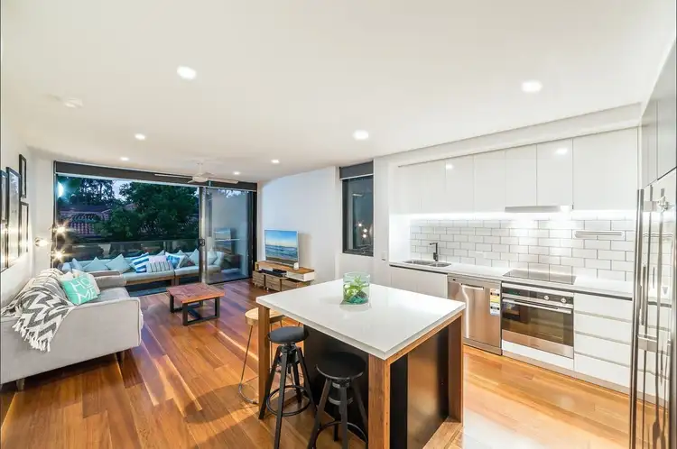 215/1 Hart Street, Ashmore QLD 4214