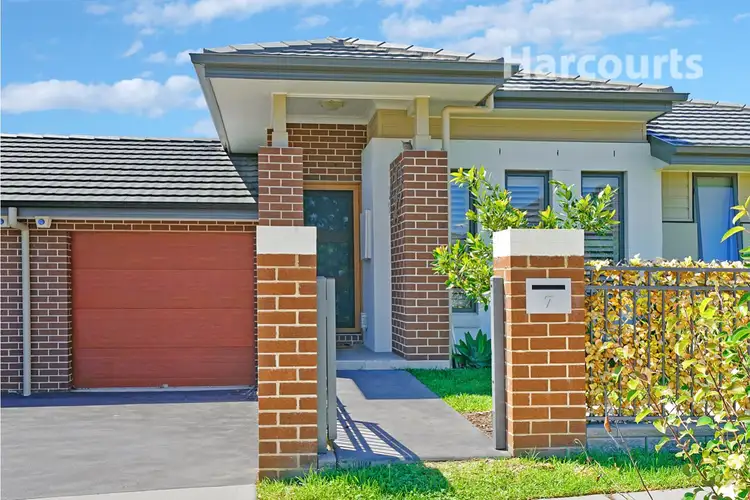 7 Seton Street, Oran Park NSW 2570