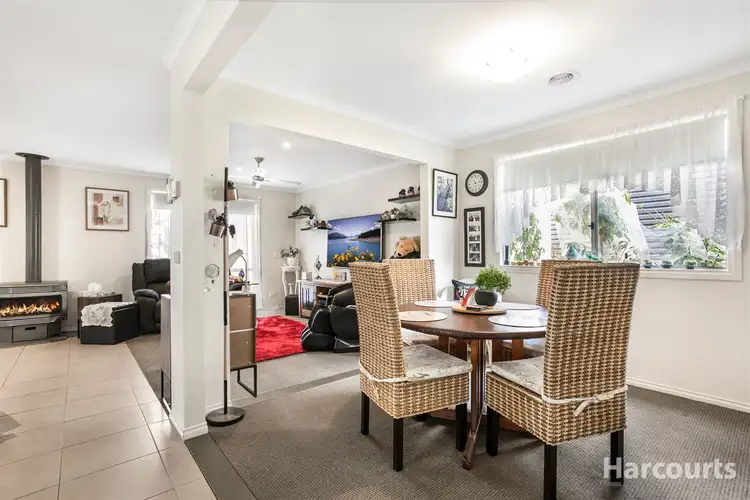 Fourth view of Homely house listing, 3 Statesman Circuit, Cranbourne East VIC 3977