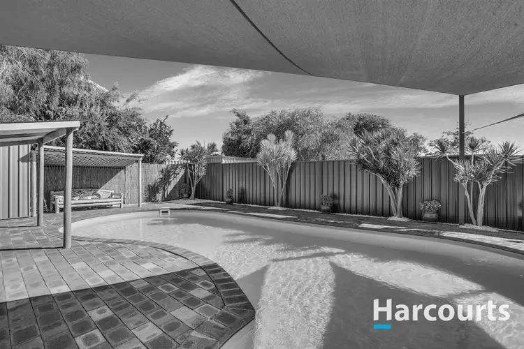 2 Bangalay Court, Halls Head WA 6210