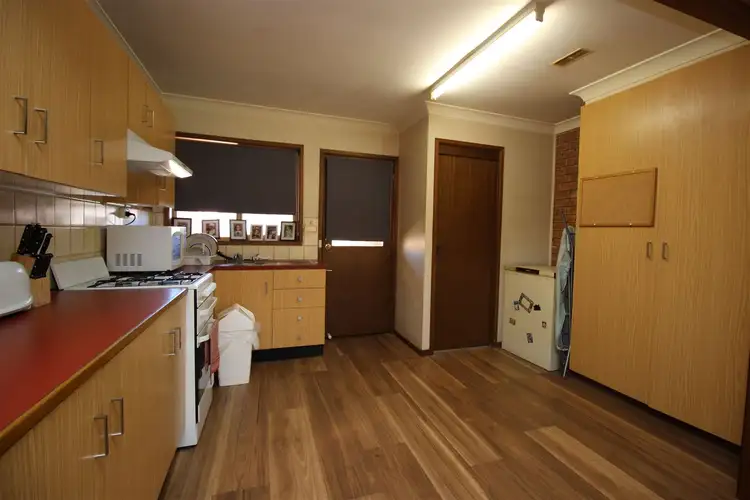Third view of Homely unit listing, 4/21 Margaret Street, Cootamundra NSW 2590