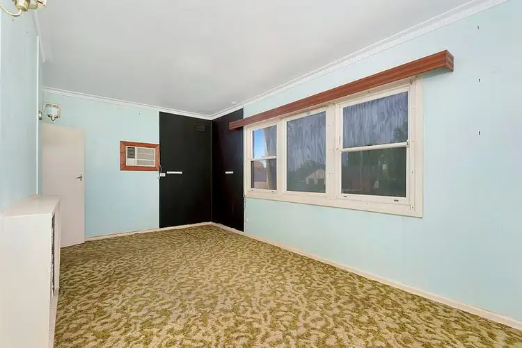 Fifth view of Homely house listing, 8 Peacock Road, Elizabeth Downs SA 5113