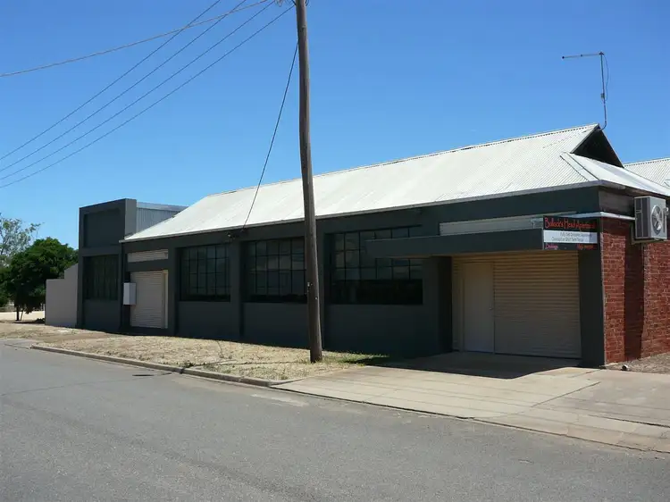 1 Blair Street, Donald VIC 3480