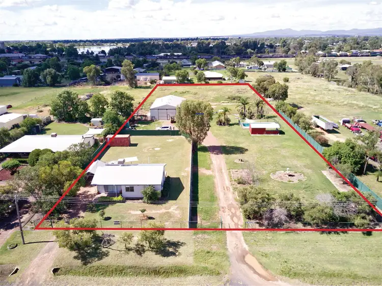 12 Kelvin Vickery Avenue, Narrabri NSW 2390