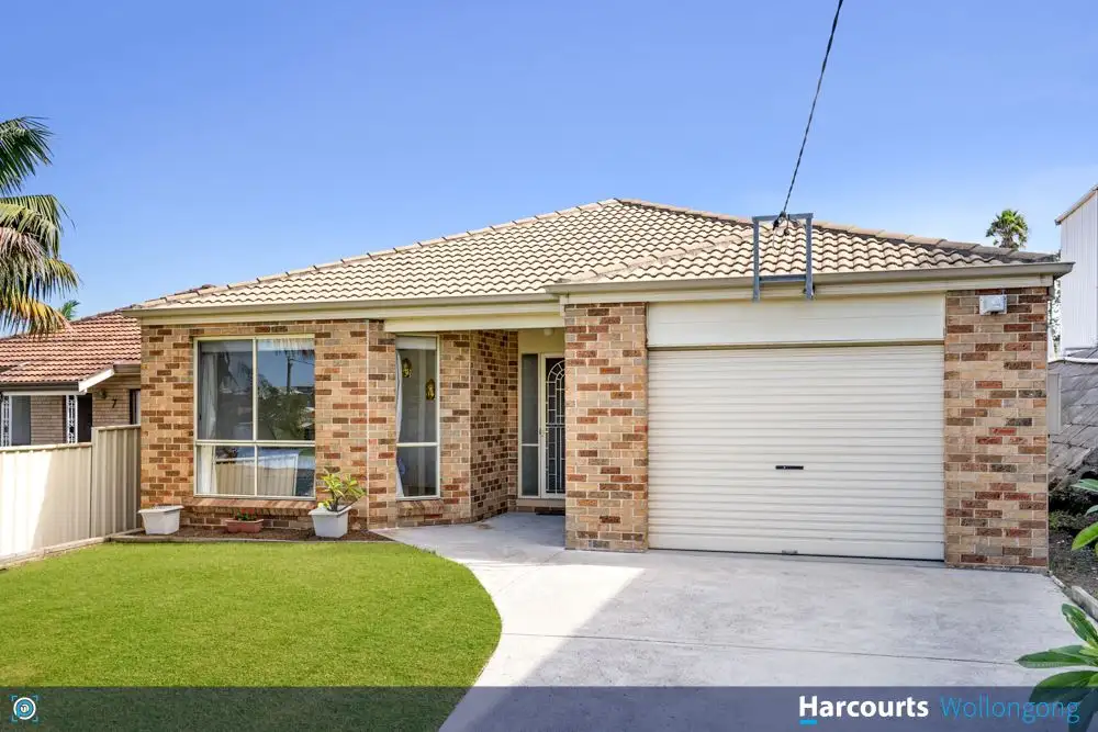 Main view of Homely house listing, 5 Fifth Avenue, Port Kembla NSW 2505