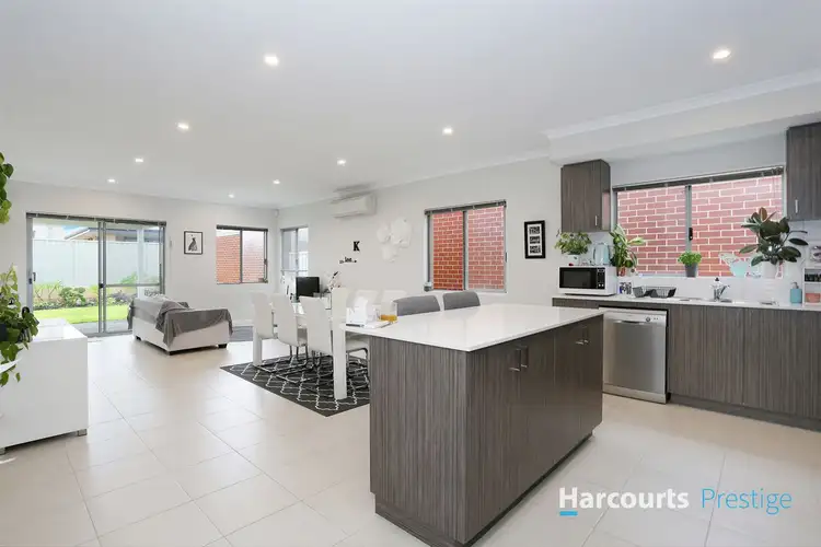 Third view of Homely house listing, 10 Addington Loop, Piara Waters WA 6112