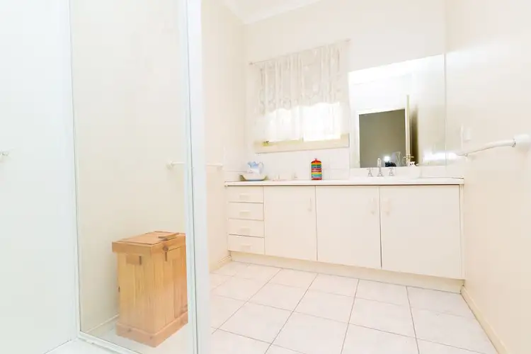 Third view of Homely townhouse listing, 3/3 Rose Street, Horsham VIC 3400
