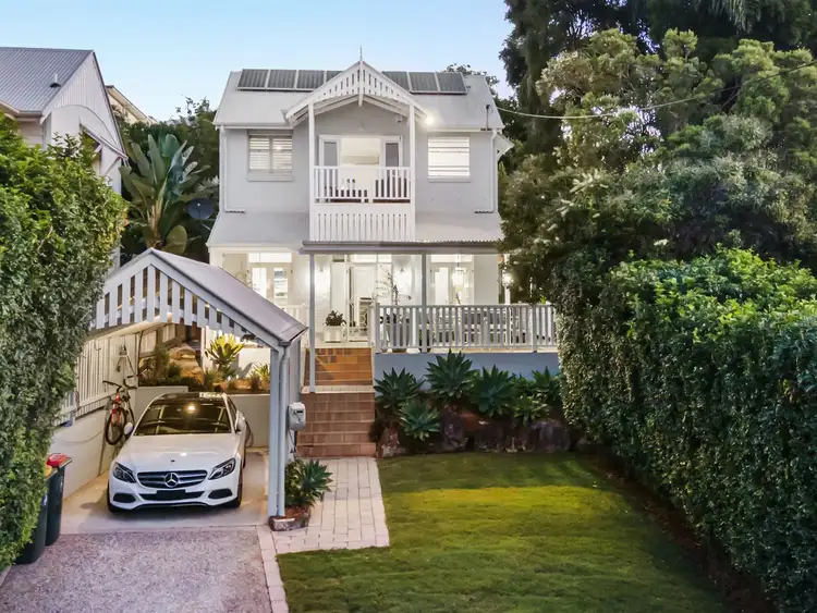 23 Joynt Street, Hamilton QLD 4007