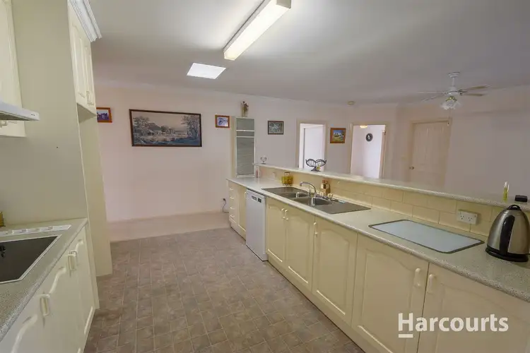 Sixth view of Homely house listing, 9 Tydeman Street, Horsham VIC 3400