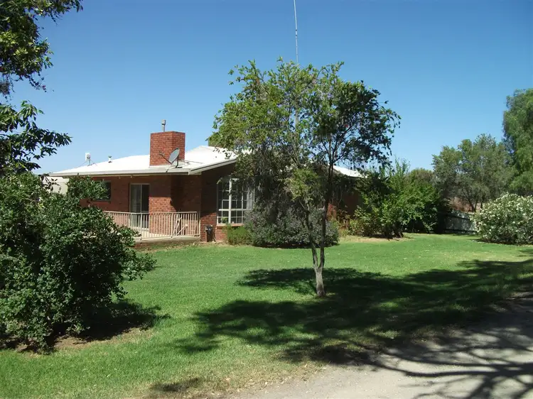 18 LYONS ROAD, Cohuna VIC 3568
