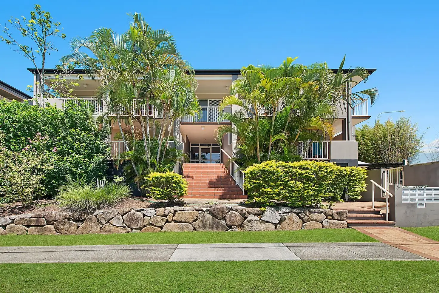 Main view of Homely unit listing, 7/5 Wongara St, Clayfield QLD 4011