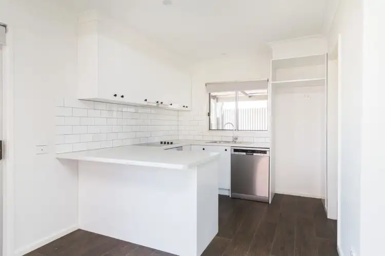 Second view of Homely unit listing, 4/8 Robinson Street, Horsham VIC 3400