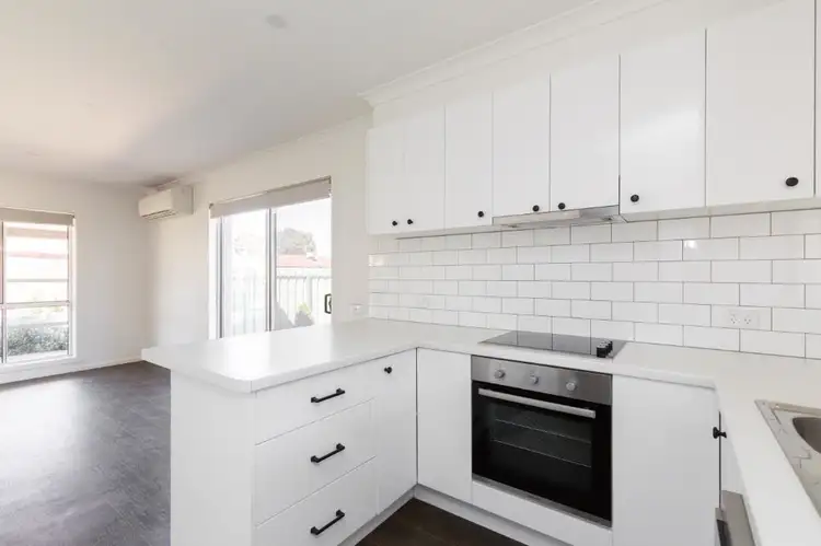 Fourth view of Homely unit listing, 4/8 Robinson Street, Horsham VIC 3400